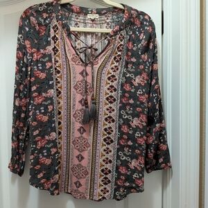 Women's Boho Floral Split-Neck Tunic - Pink & Charcoal